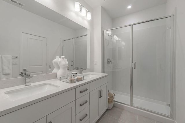 2775 Oak Road, Walnut Creek, CA 94597