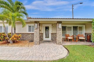 1245 NE 17TH Way, Fort Lauderdale, FL 33304