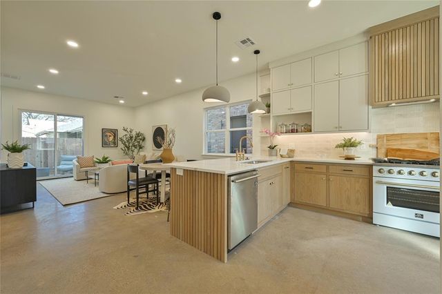 4208 N Military Avenue, Oklahoma City, OK 73118