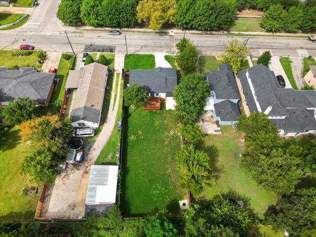 1808 N Waddill Street, Mckinney, TX 75069