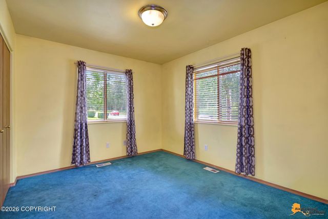6731 Spruce Street, Anchorage, AK 99507
