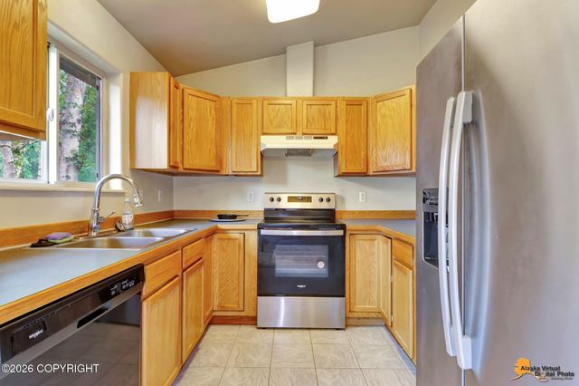 6731 Spruce Street, Anchorage, AK 99507