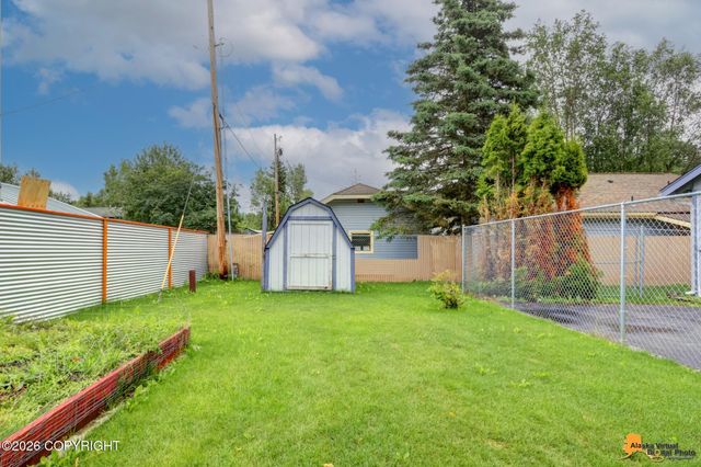 6731 Spruce Street, Anchorage, AK 99507