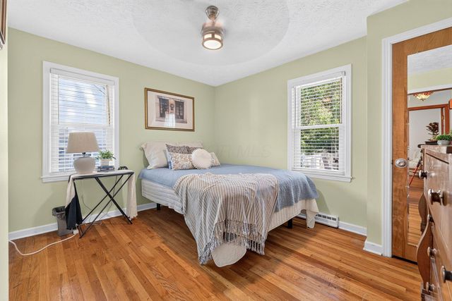 202 Deland Avenue, Columbus, OH 43214