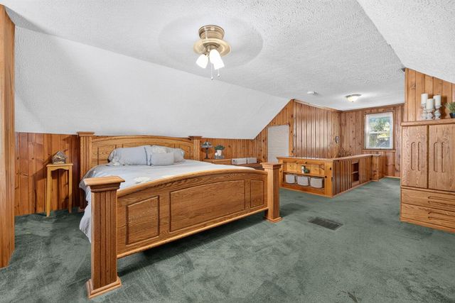 202 Deland Avenue, Columbus, OH 43214