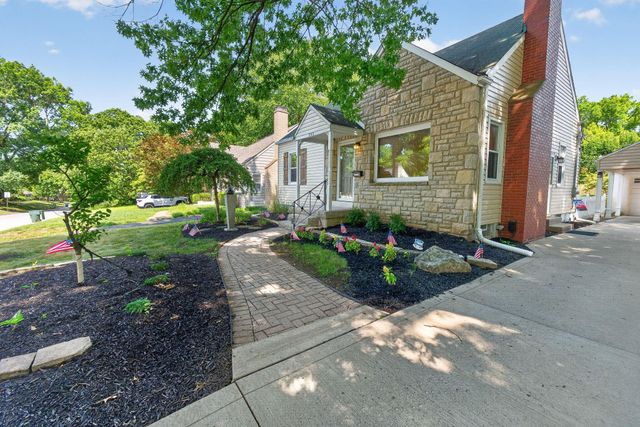 202 Deland Avenue, Columbus, OH 43214