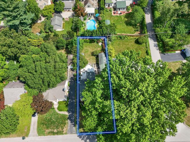 202 Deland Avenue, Columbus, OH 43214