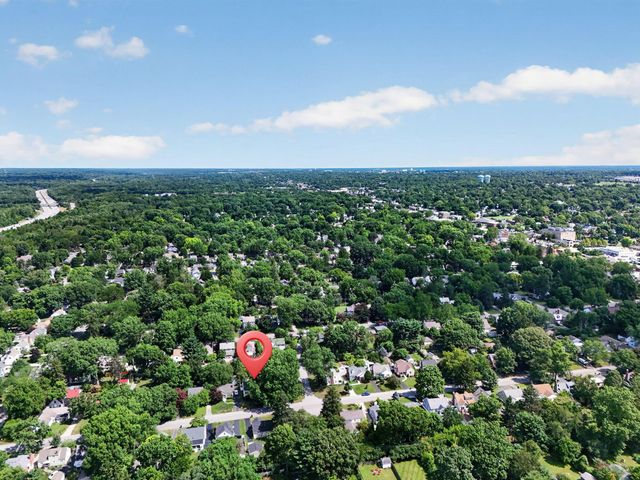 202 Deland Avenue, Columbus, OH 43214