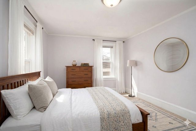 583 Pascal Street N, Saint Paul, MN 55104