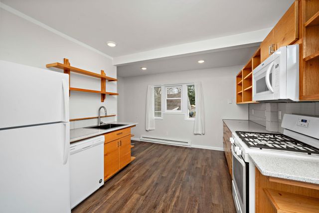 583 Pascal Street N, Saint Paul, MN 55104