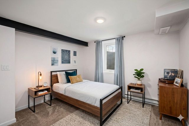 583 Pascal Street N, Saint Paul, MN 55104