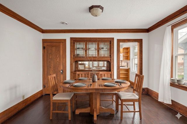 583 Pascal Street N, Saint Paul, MN 55104