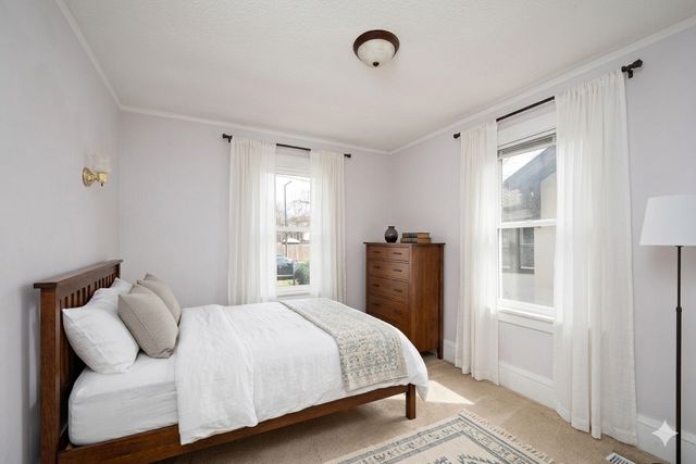 583 Pascal Street N, Saint Paul, MN 55104