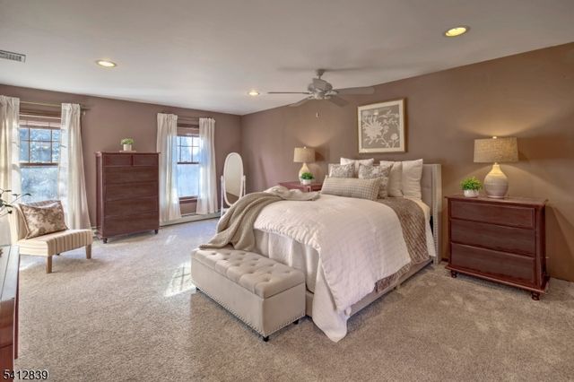 6 Rock Spring Rd, Chester Twp., NJ 07930