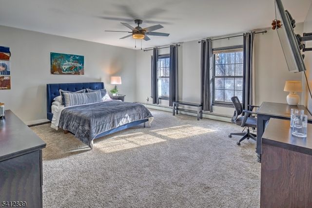 6 Rock Spring Rd, Chester Twp., NJ 07930