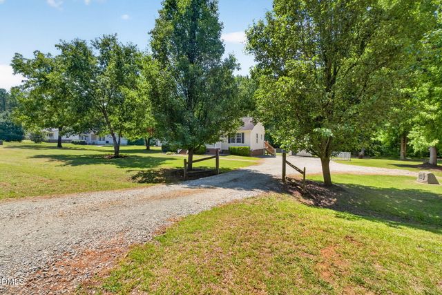 29 Sommerset Drive, Clayton, NC 27520