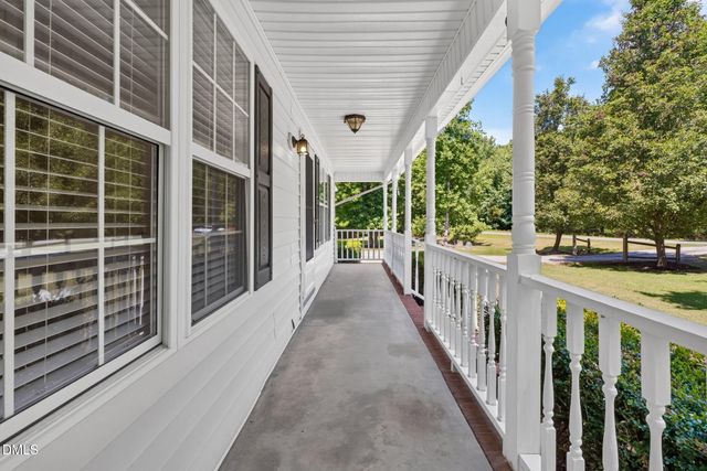 29 Sommerset Drive, Clayton, NC 27520