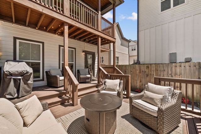 1516A Rosebank Ave, Nashville, TN 37206