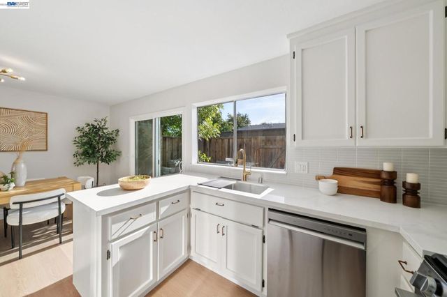 1479 Big Basin Dr, Milpitas, CA 95035