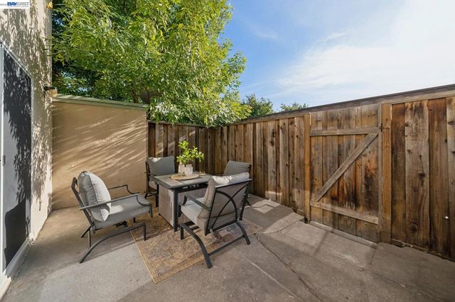 1479 Big Basin Dr, Milpitas, CA 95035