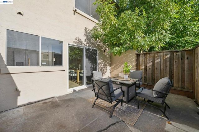 1479 Big Basin Dr, Milpitas, CA 95035