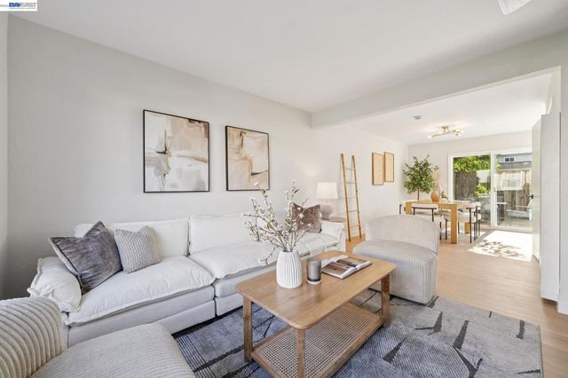 1479 Big Basin Dr, Milpitas, CA 95035