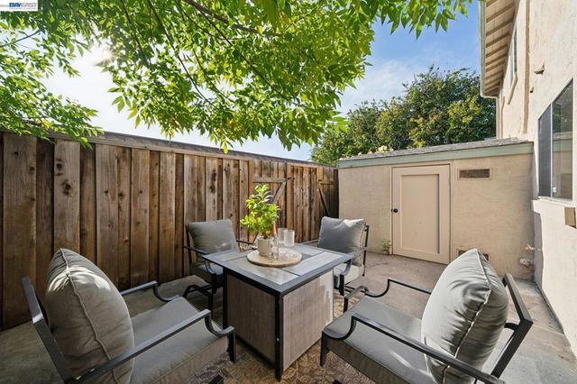 1479 Big Basin Dr, Milpitas, CA 95035