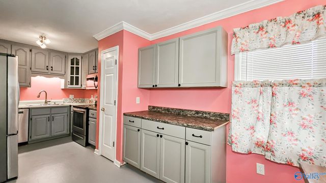 102 Cedarmont Circle, Harvest, AL 35749