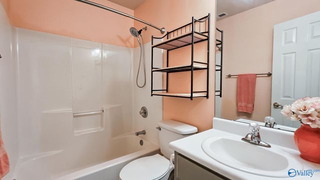 102 Cedarmont Circle, Harvest, AL 35749