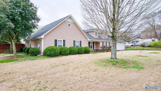 102 Cedarmont Circle, Harvest, AL 35749