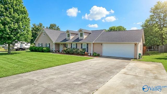 102 Cedarmont Circle, Harvest, AL 35749