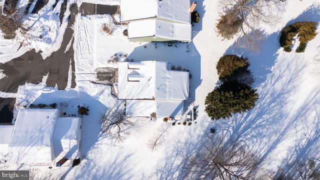 7 STONYBROOK CT, Medford, NJ 08055