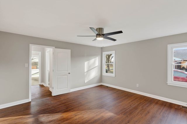519 Meadowlawn Dr, Franklin, KY 42134