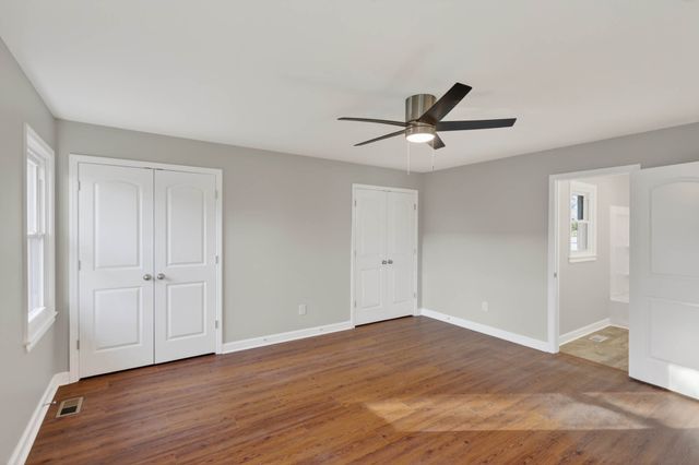 519 Meadowlawn Dr, Franklin, KY 42134