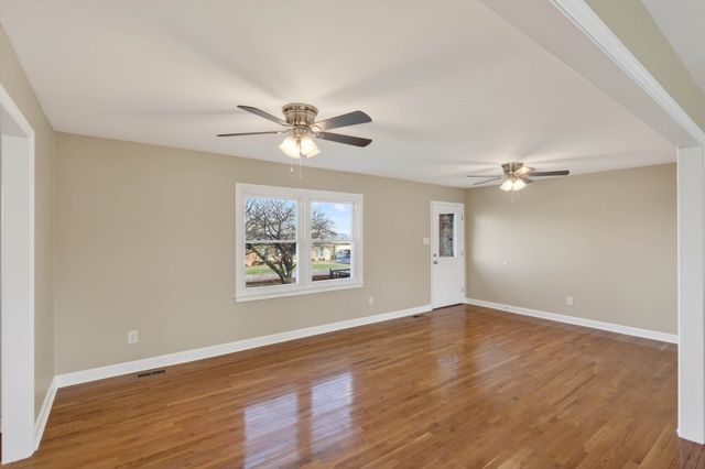 519 Meadowlawn Dr, Franklin, KY 42134