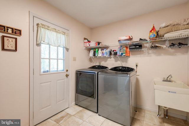 347 HARSHAW DR, Chester Springs, PA 19425