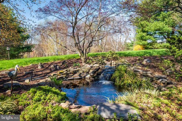 347 HARSHAW DR, Chester Springs, PA 19425