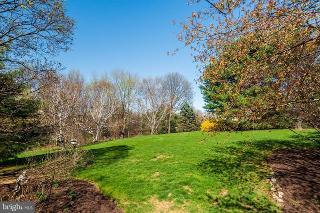 347 HARSHAW DR, Chester Springs, PA 19425