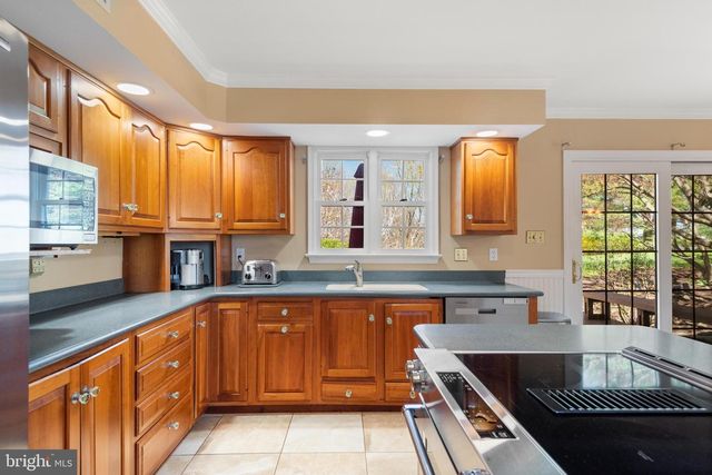 347 HARSHAW DR, Chester Springs, PA 19425