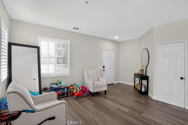 17040 Red Cedar Court, Fontana, CA 92337