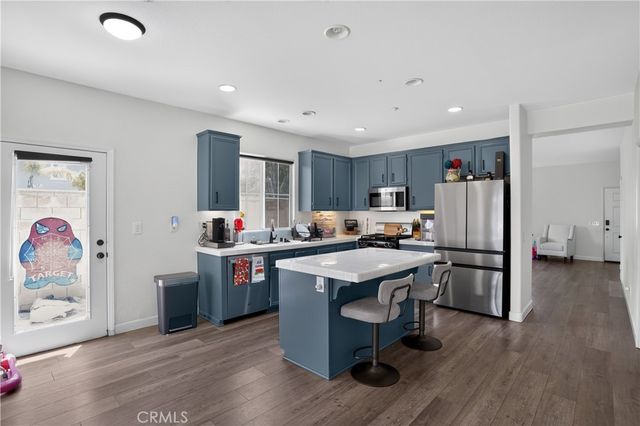 17040 Red Cedar Court, Fontana, CA 92337