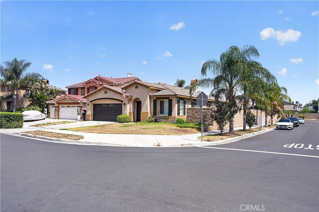 17040 Red Cedar Court, Fontana, CA 92337 — photo 2