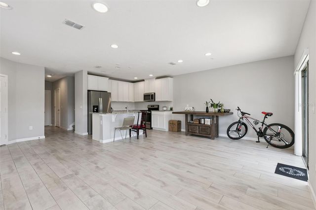 267 SMUGGLERS WAY, Apopka, FL 32712
