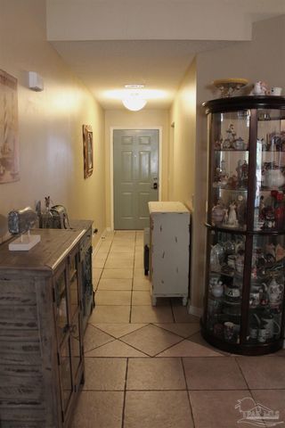 1960 Reserve Blvd, Gulf Breeze, FL 32563