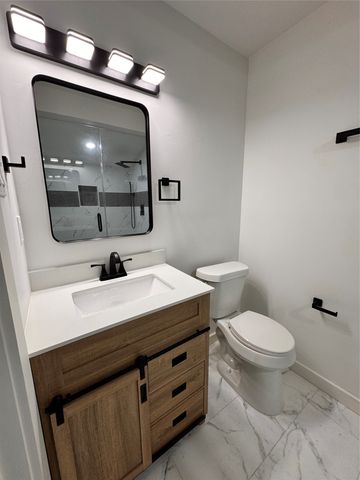 214 College Street, Royse City, TX 75189