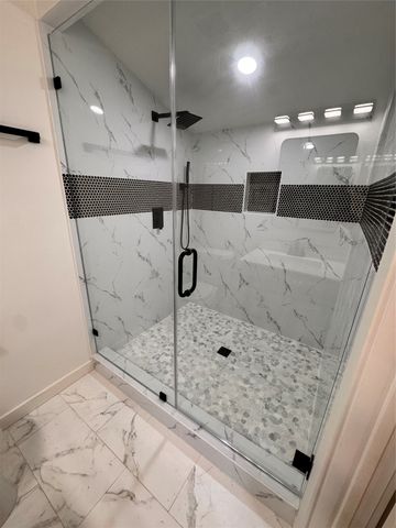 214 College Street, Royse City, TX 75189