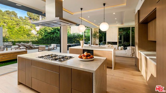 615 23rd Street, Santa Monica, CA 90402