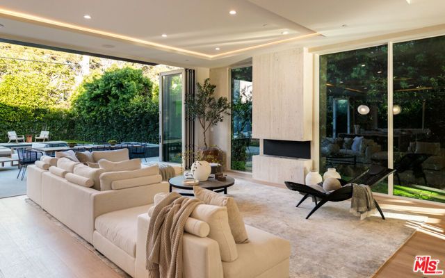 615 23rd Street, Santa Monica, CA 90402