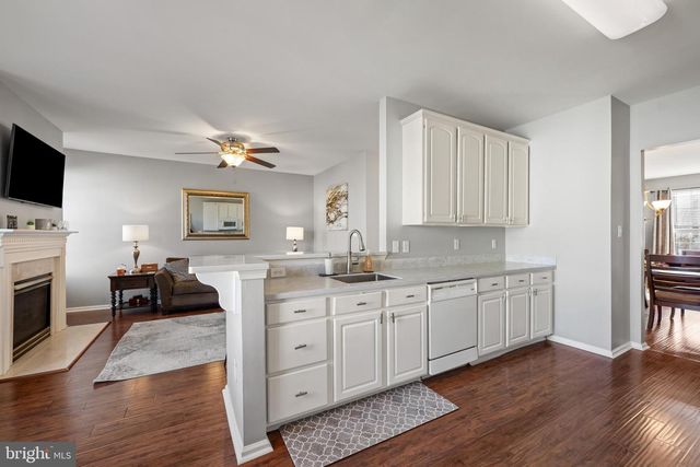 136 ACORN DR, Mount Royal, NJ 08061