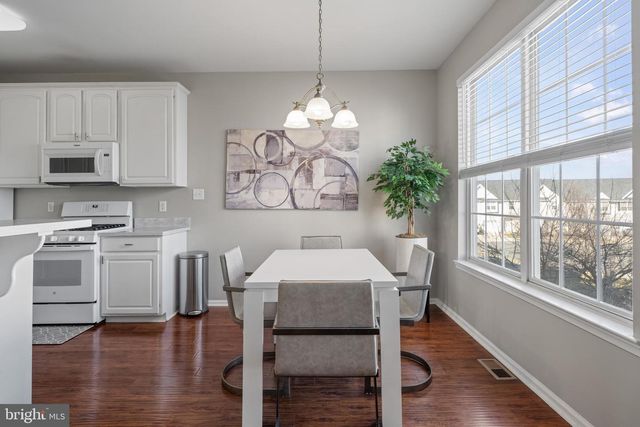 136 ACORN DR, Mount Royal, NJ 08061